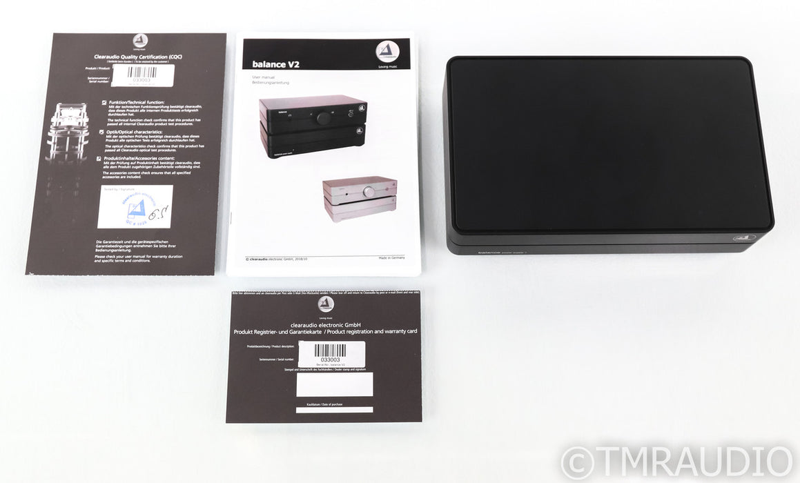 Clearaudio Balance V2 MM / MC Phono Preamplifier; Black