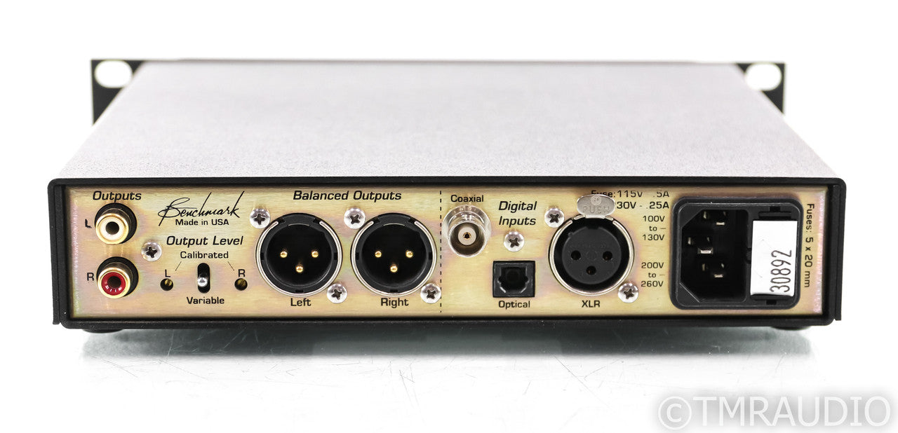 Benchmark DAC1 DAC / Headphone Amplifier; DAC-1; D/A Converter; Black