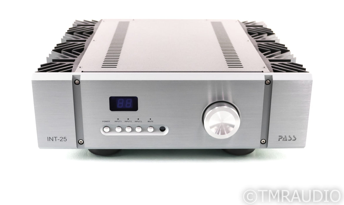 Pass Labs INT-25 Stereo Integrated Amplifier; INT25; Remote