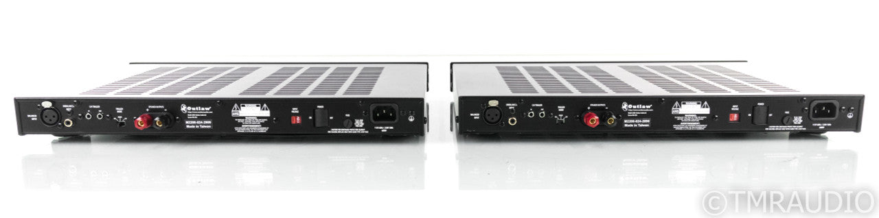 Outlaw Audio Model 2200 Mono Power Amplifier
