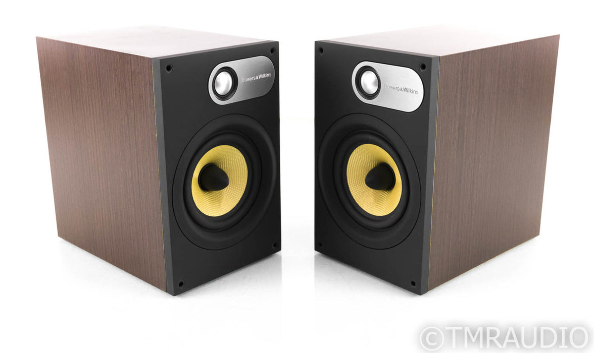 B&W 686 Bookshelf Speakers; Wenge Pair