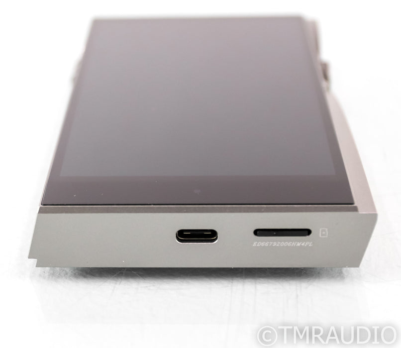 Astell & Kern A&futura SE200 Portable Music Player; SE-200; 256GB