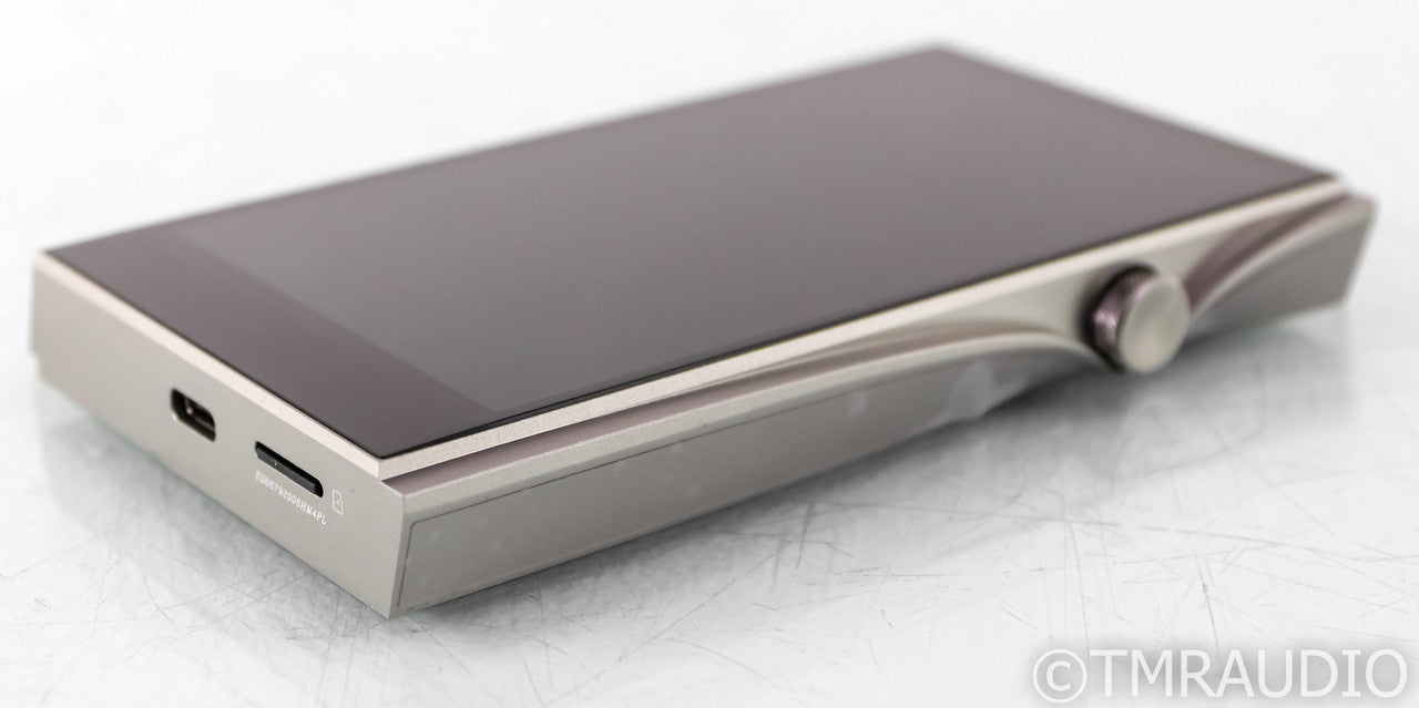 Astell & Kern A&futura SE200 Portable Music Player; SE-200; 256GB