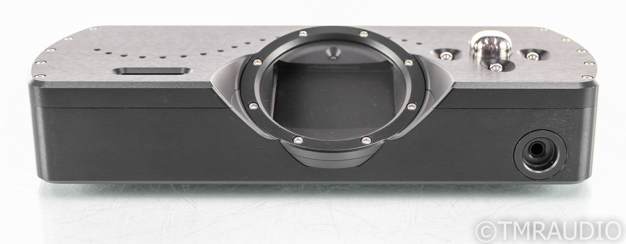 Chord Electronics DAVE DAC / Preamplifier; D/A Converter; Black; Remote