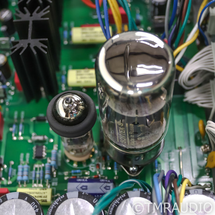Audio Research Reference 6 Stereo Tube Preamplifier; Silver; REF6; Remote