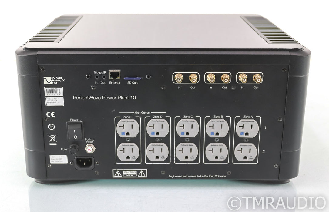 PS Audio P10 PerfectWave Power Plant 10 AC Regenerator; Black; Remote