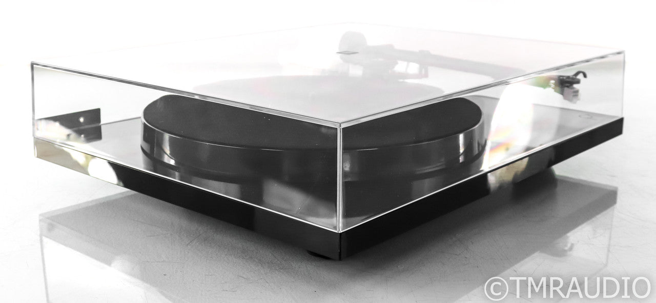 Rega P1 Belt Drive Turntable; Black; Planar 1; Rega Carbon MM Cartridge
