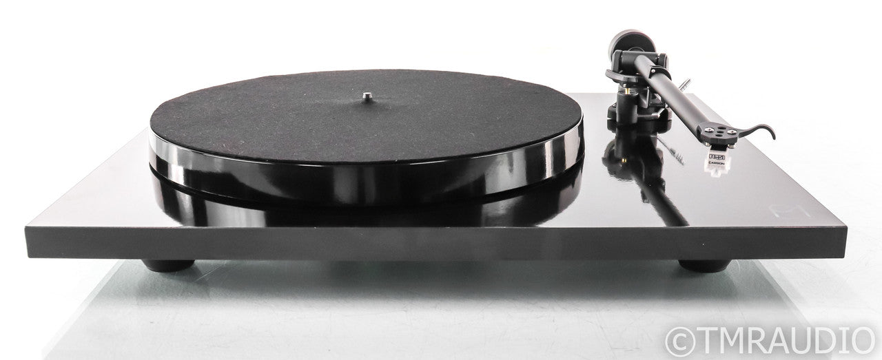 Rega P1 Belt Drive Turntable; Black; Planar 1; Rega Carbon MM Cartridge