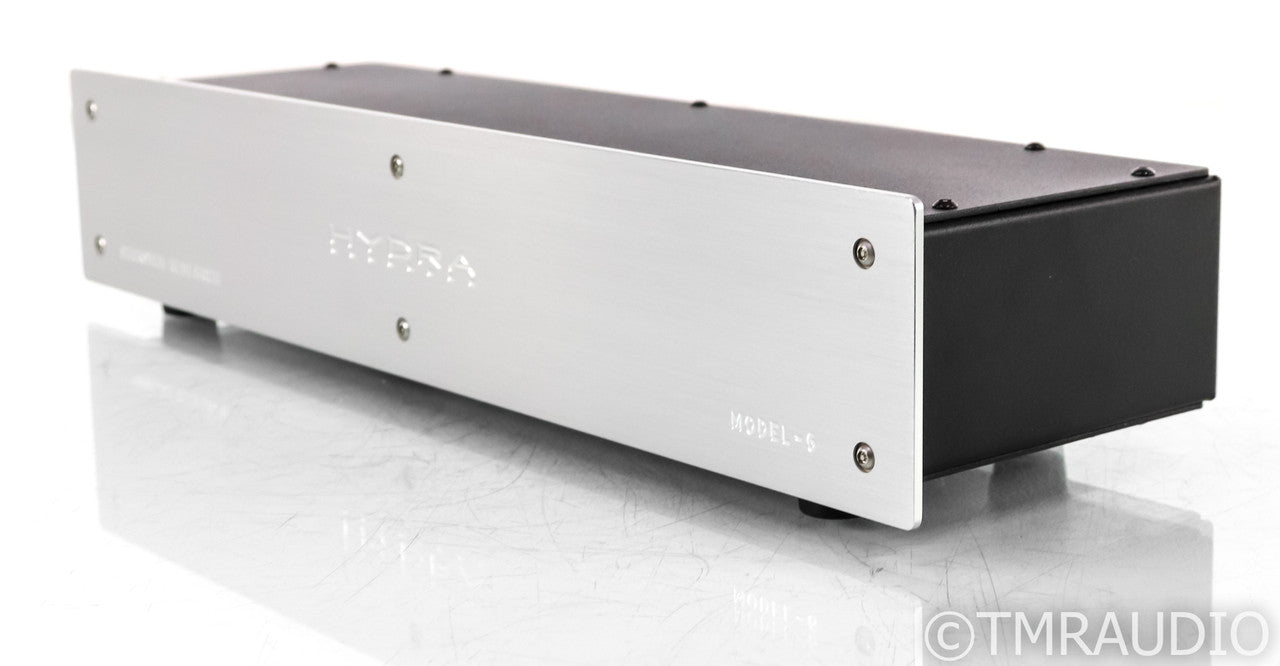 Shunyata Research Hydra Model 6 AC Power Line Conditioner; 20A; Silver