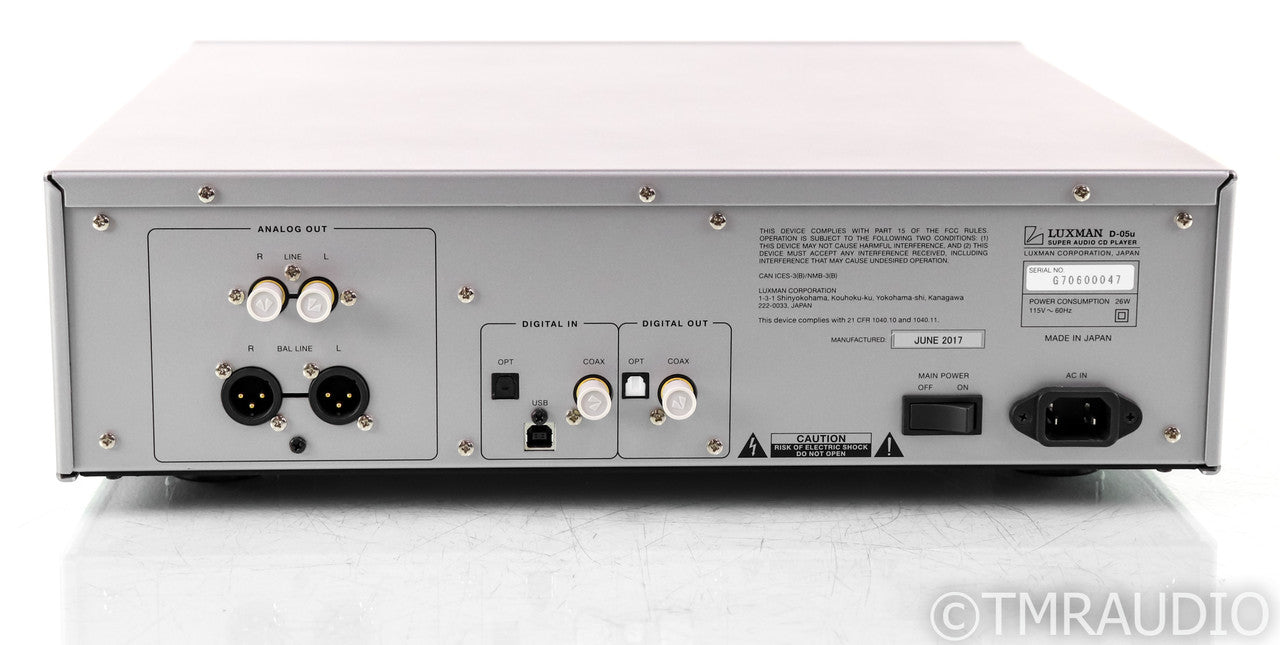 Luxman D-05u SACD / CD Player; D05u; Silver; Remote