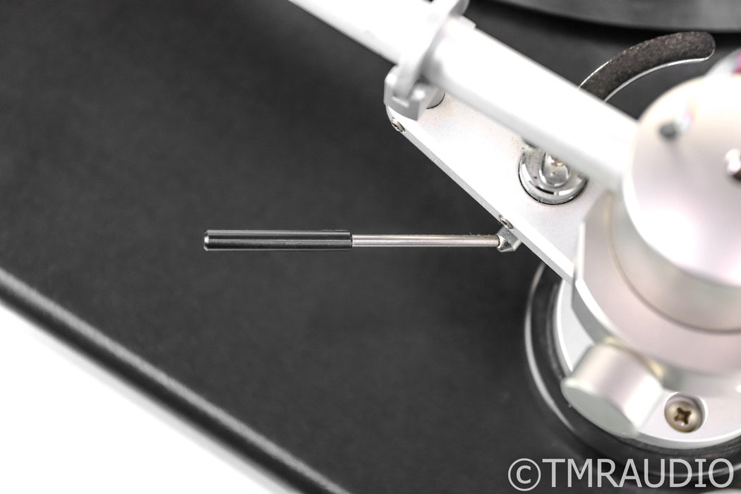 VPI Scout II Turntable; JMW Memorial Tonearm (No Cartridge)