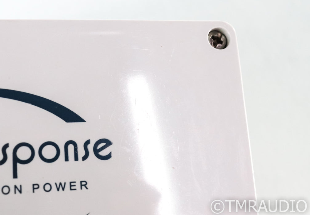 Audience Adept Response aR2p-T AC Power Line Conditioner; AR2PT; 15A
