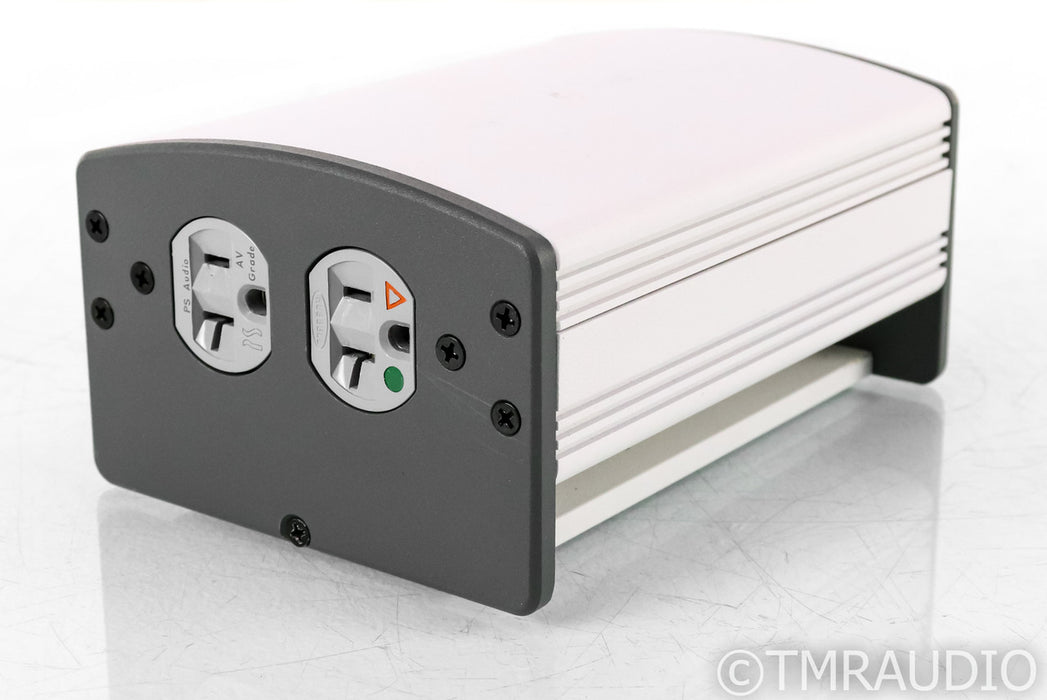 PS Audio Ultimate Outlet AC Power Line Conditioner; C19 / High Current 20A
