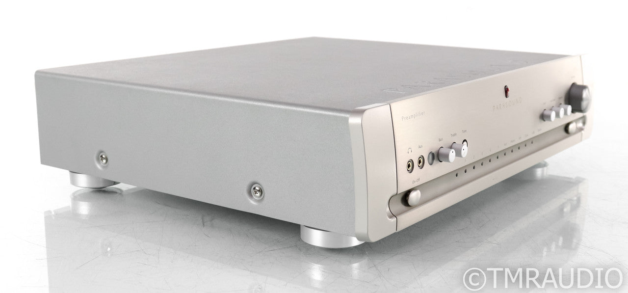 Parasound Halo P5 Stereo Preamplifier; DAC; USB; MM / MC Phono; Silver