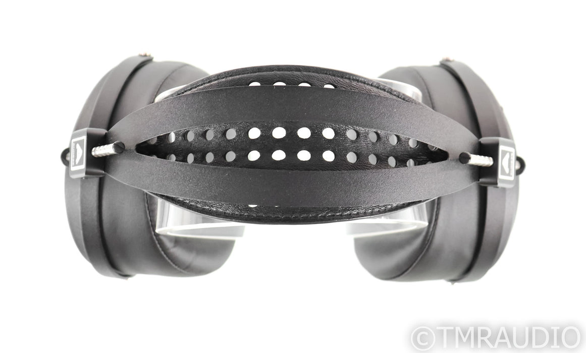 Audeze LCD-2 Classic Closed Back Headphones; LCD2C; Planar Magnetic