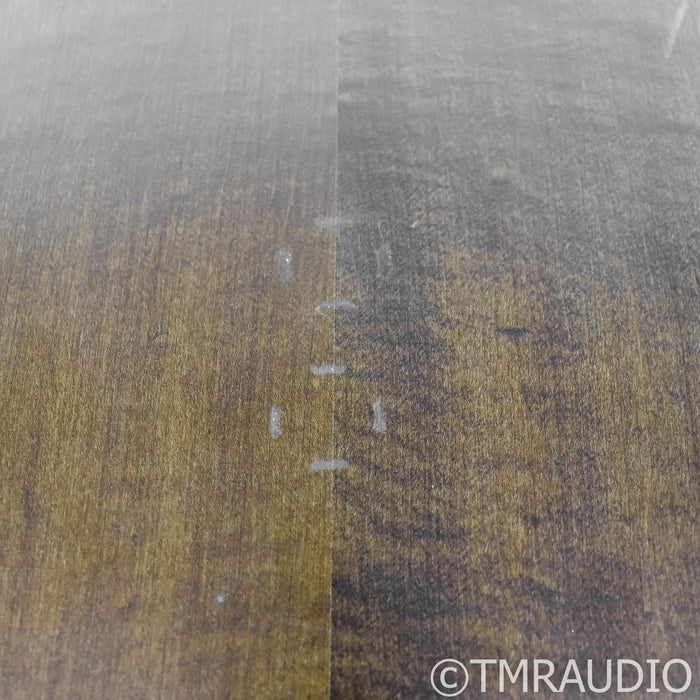 Finte Elemente Pagode HD09 MR Isolation Platform; Natural Polished Wood