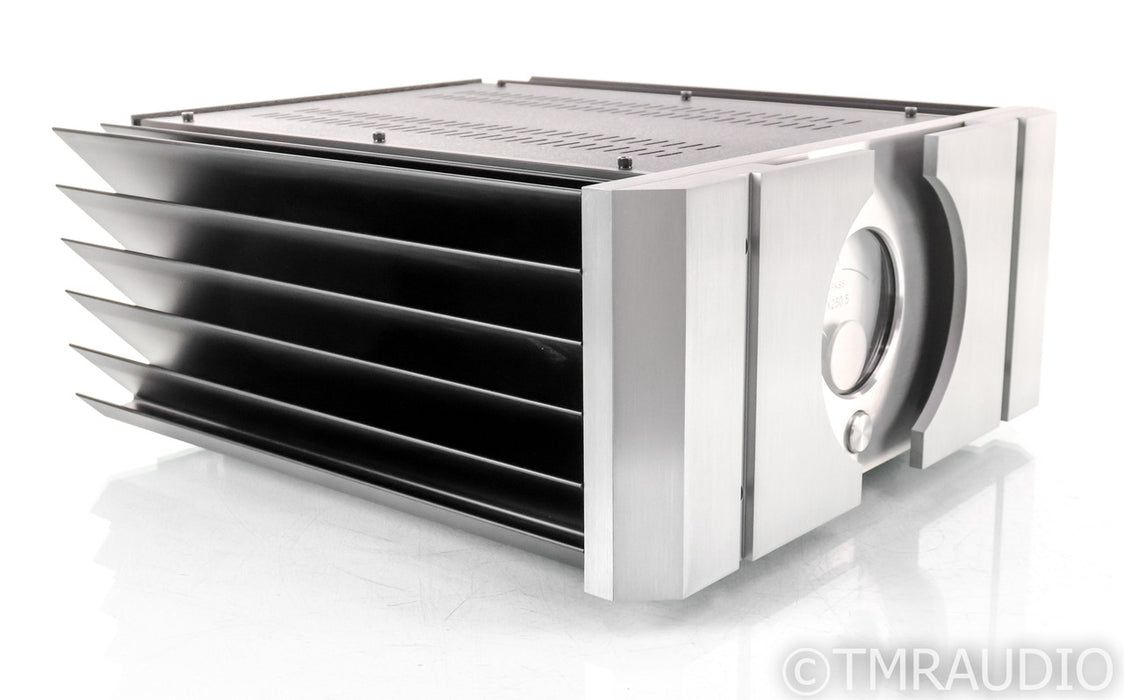 Pass Labs X250.5 Stereo Power Amplifier; X-250.5; Silver