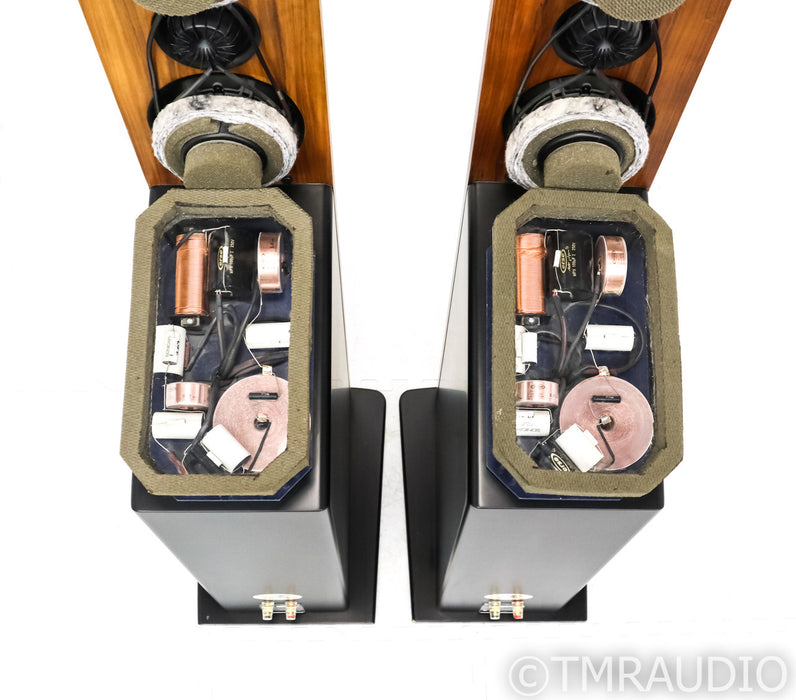 AV123 X-Statik X-Voce Floorstanding / Center Speakers
