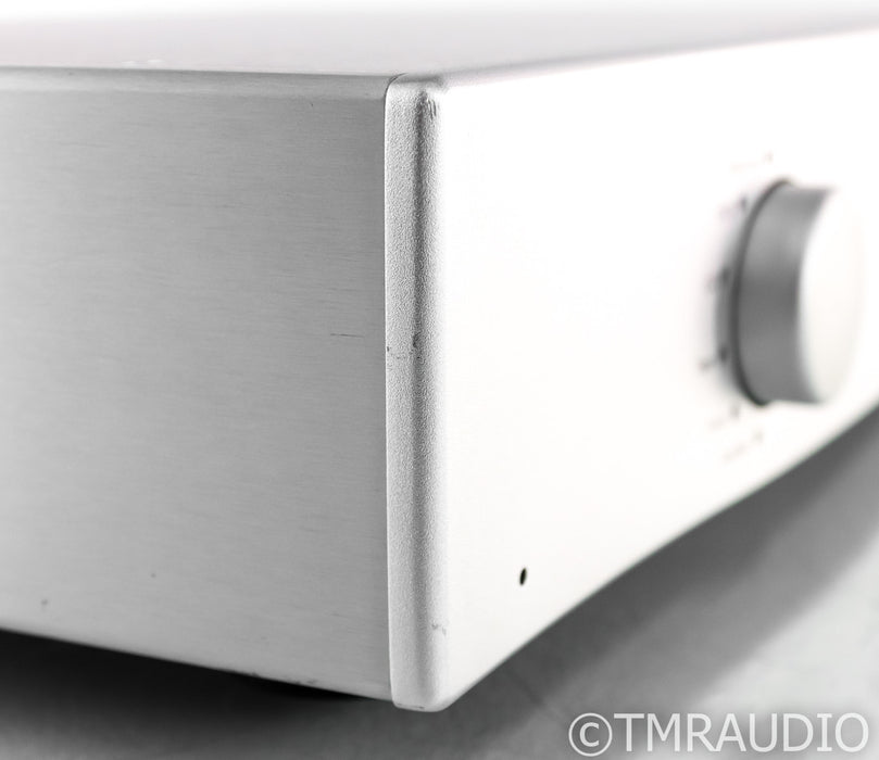 Hegel P4a Stereo Preamplifier; Remote