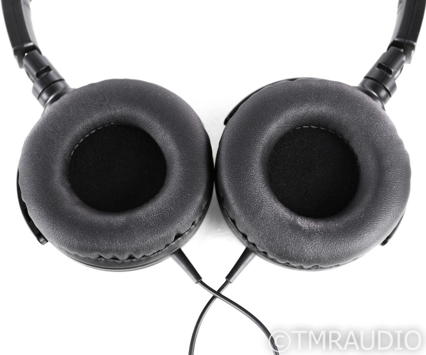 Audio Technica ATH-ES500 Closed Back On-Ear Headphones; ATHES500