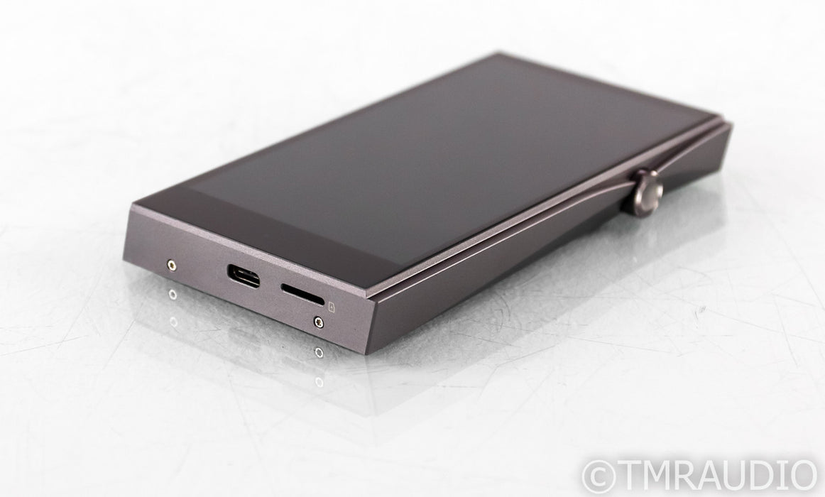 Astell and Kern SE100 Portable Music Player; A&K A&futura; 128GB; Leather Case