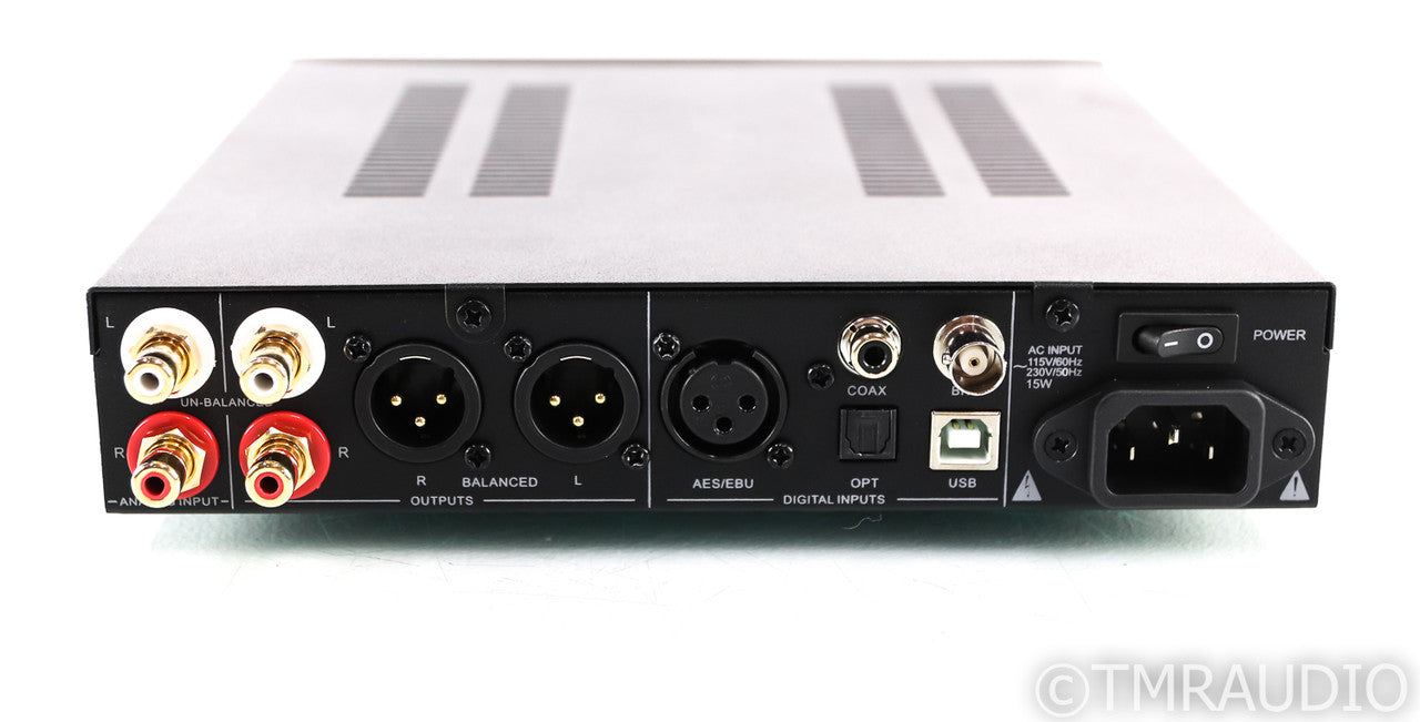 Emotiva Stealth DC-1 Pro DAC; D/A Converter; Remote
