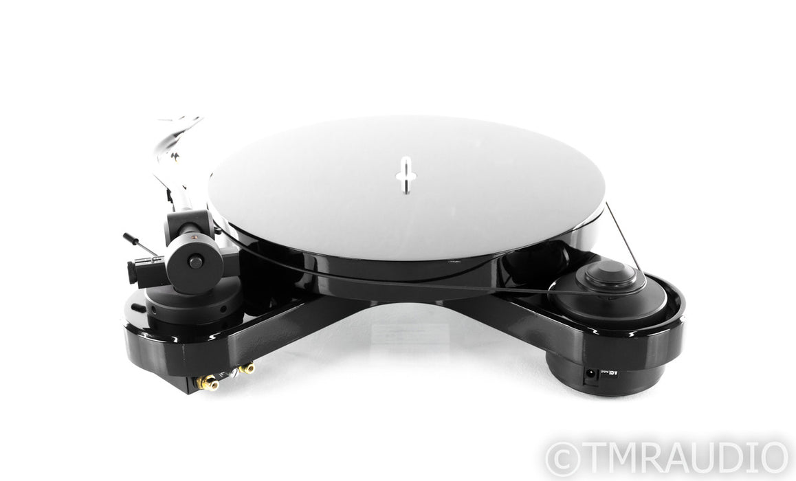 Pro-Ject RPM 1 Carbon Turntable; Piano Black (No Cartridge)