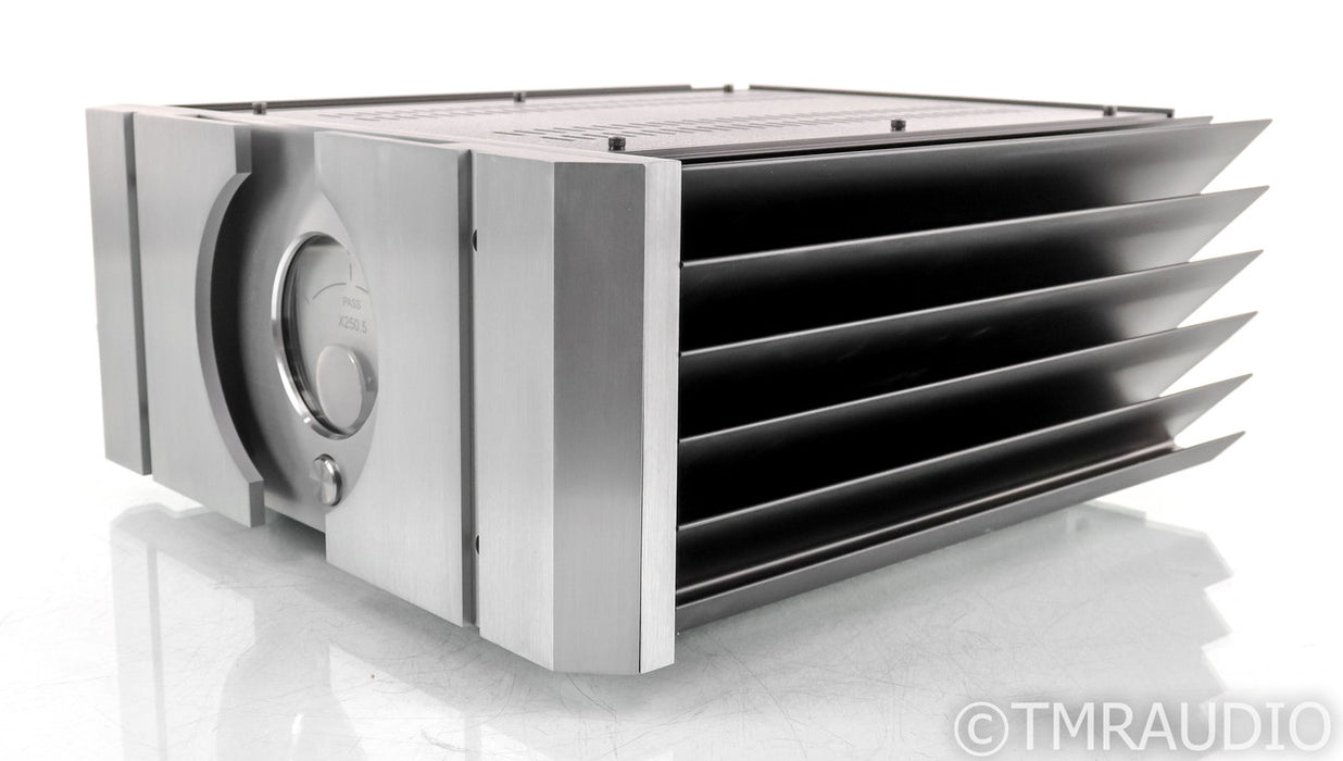 Pass Labs X250.5 Stereo Power Amplifier; XA-250.5; Upgraded Power Cable