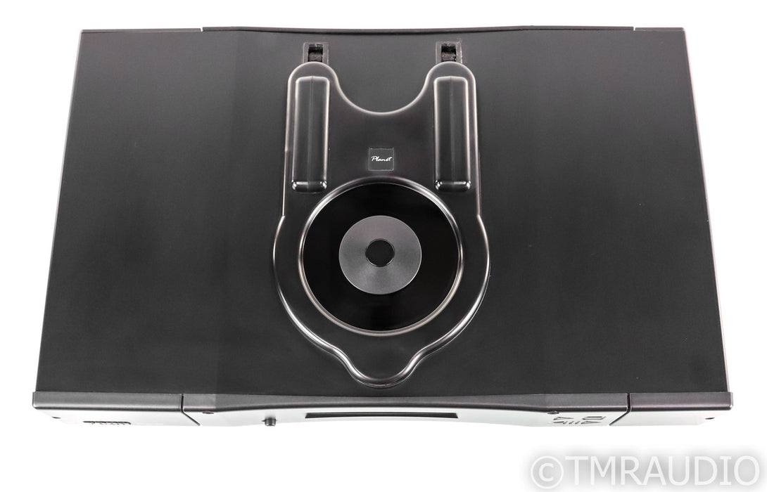 Rega Planet 2000 CD Player; Black; Remote