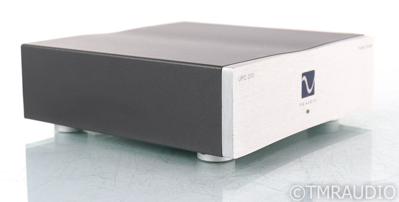 PS Audio UPC-200 AC Power Line Conditioner; UPC200
