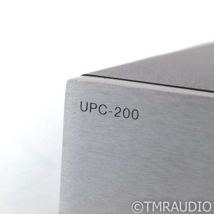 PS Audio UPC-200 AC Power Line Conditioner; UPC200