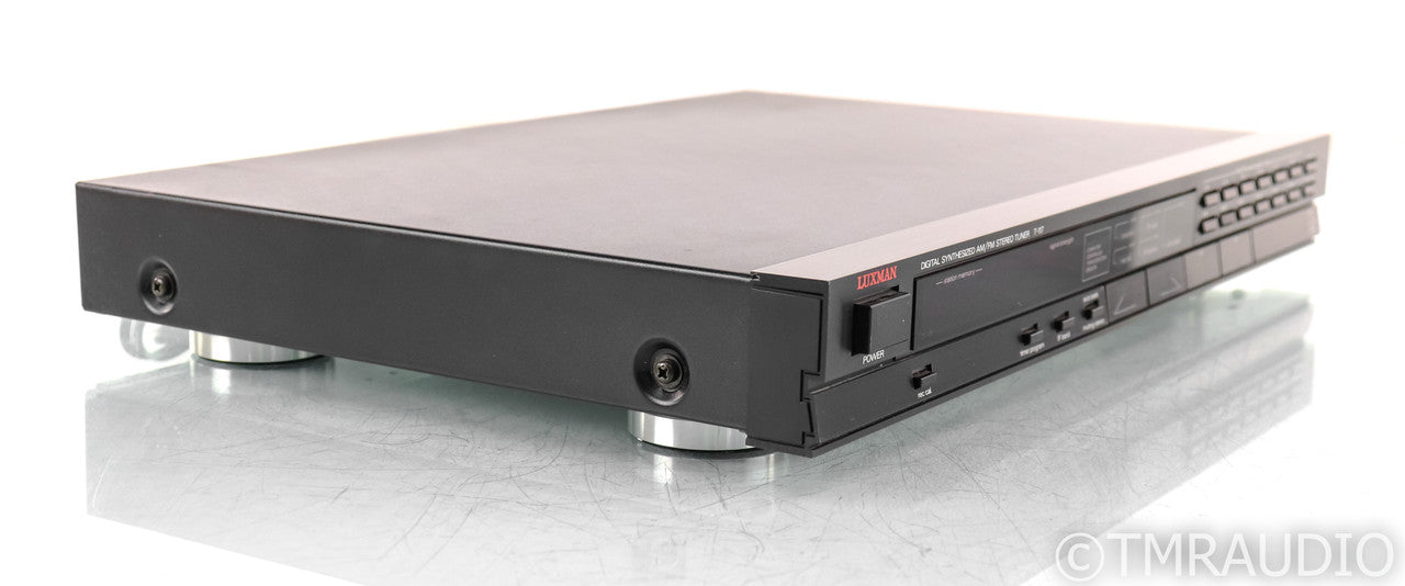 Luxman T-117 Vintage AM / FM Tuner; T117 — The Music Room