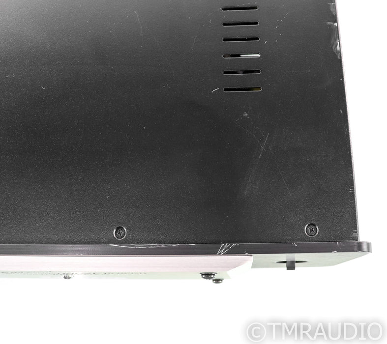 Furman IT-Reference AC Power Line Conditioner; Discrete Symmetrical Power (1/0)
