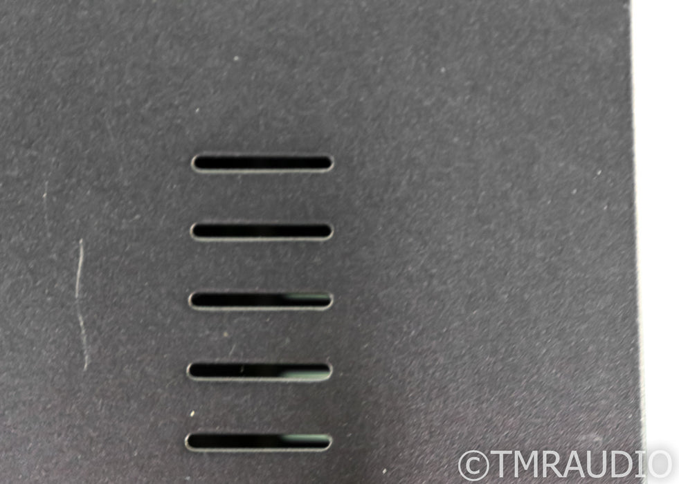 Furman IT-Reference AC Power Line Conditioner; Discrete Symmetrical Power
