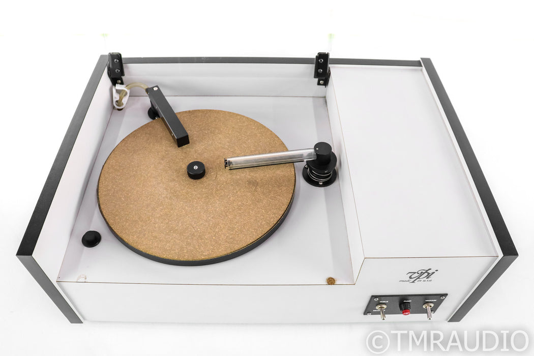 VPI HW-17 Record Cleaning Machine; HW17; White