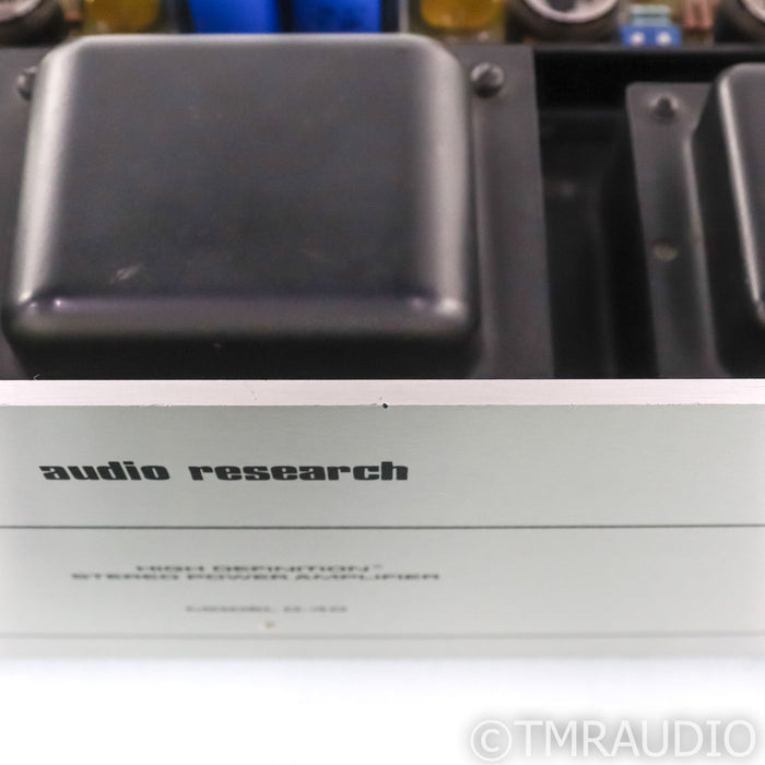 Audio Research D40 Vintage Stereo Tube Power Amplifier; D-40; Silver