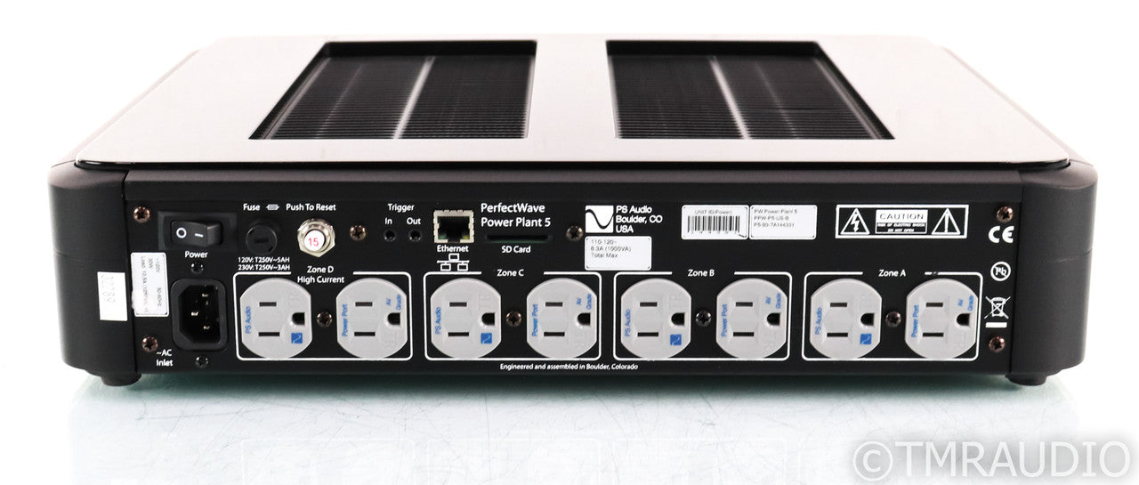 PS Audio PerfectWave Power Plant 5 AC Power Regenerator; Black; P5