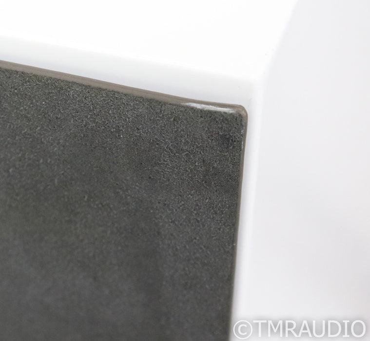 KEF R11 Floorstanding Speakers