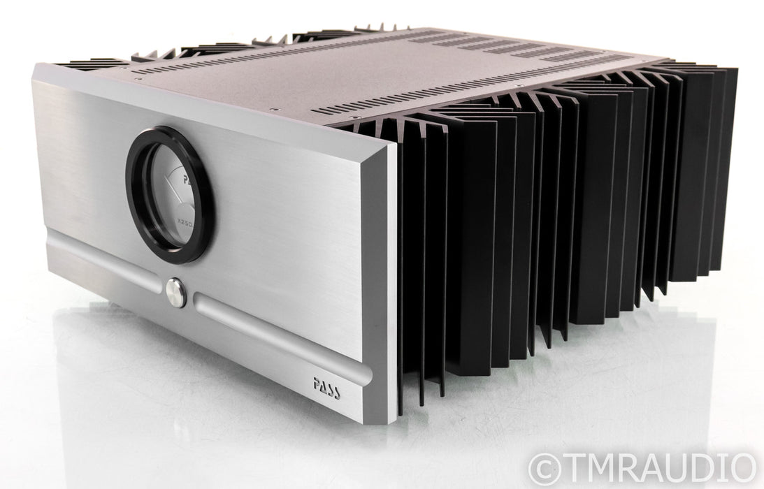 Pass Labs X250.8 Stereo Power Amplifier; X-250.8; Silver