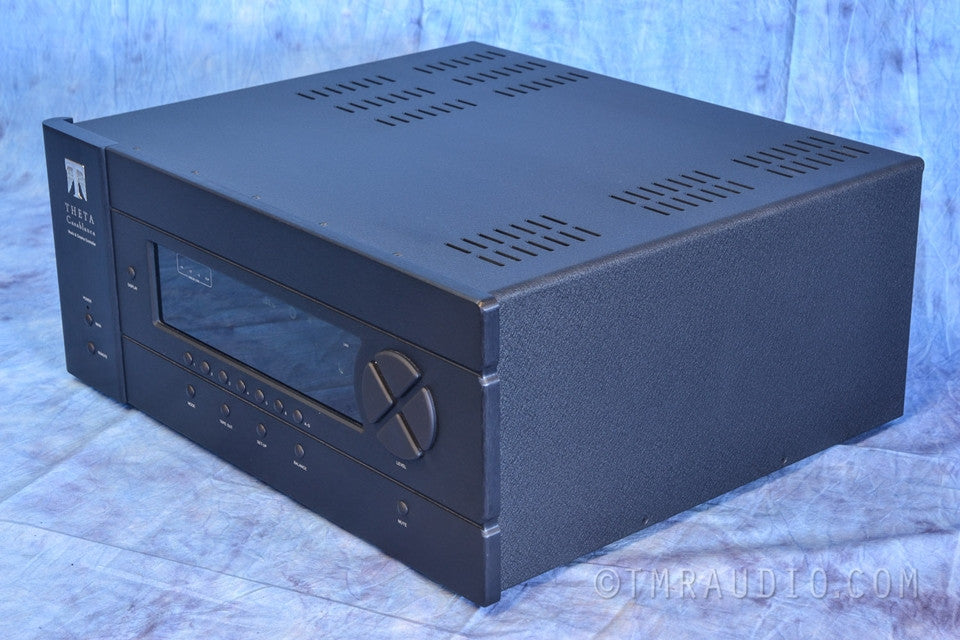 Theta Casablanca ii 8.4 Digital Processor with Superior DACS in Factory Box