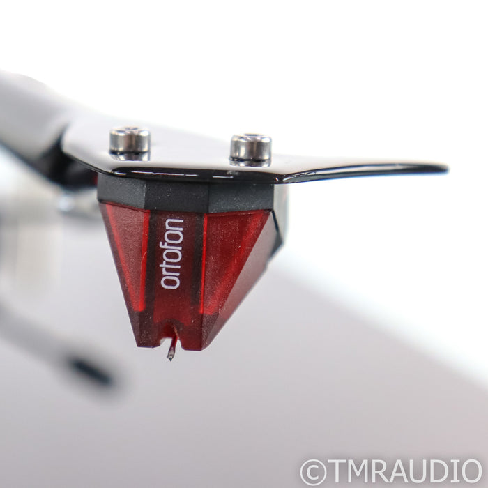 Pro-Ject Debut Carbon Esprit SB DC Turntable; Ortofon 2M Red Cartridge