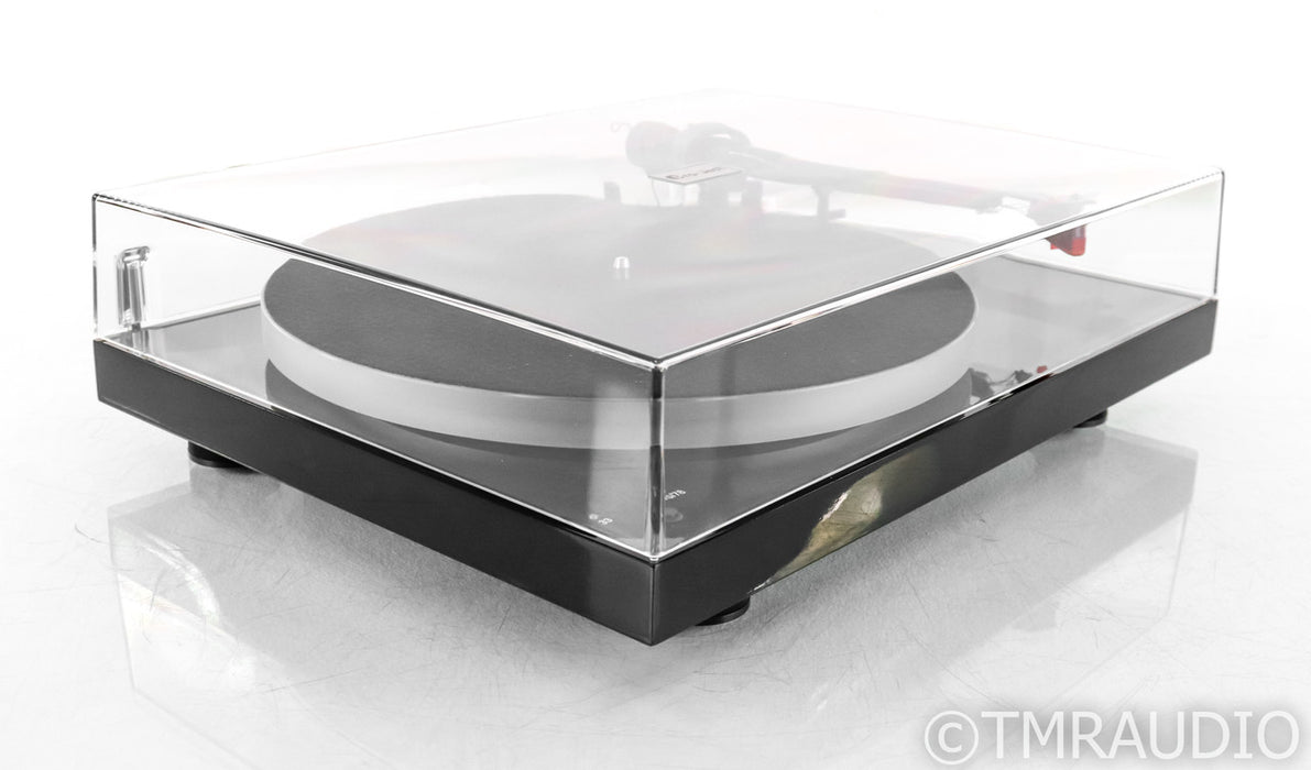 Pro-Ject Debut Carbon Esprit SB DC Turntable; Ortofon 2M Red Cartridge