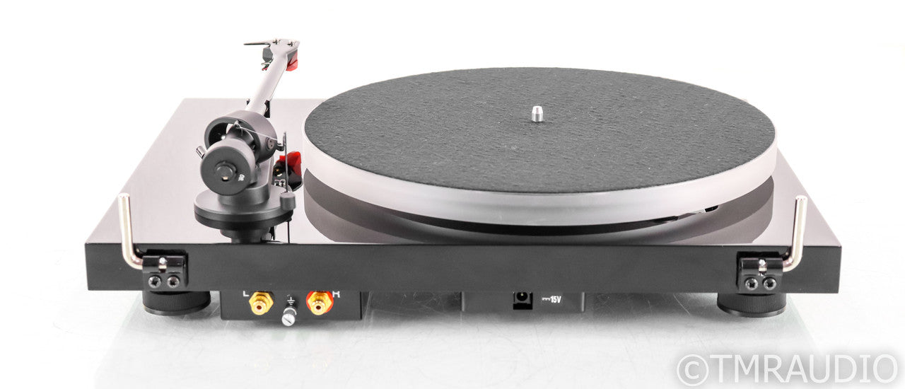 Pro-Ject Debut Carbon Esprit SB DC Turntable; Ortofon 2M Red Cartridge