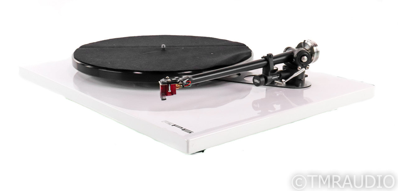 Rega RP6 Belt Drive Turntable; RP-6; White; Denon DL-110 MC Cartridge