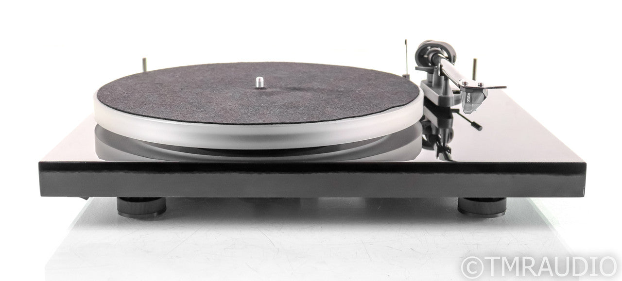 Pro-Ject Project Debut Carbon DC Belt Drive Turntable; Ortofon 2M Blue Cartridge