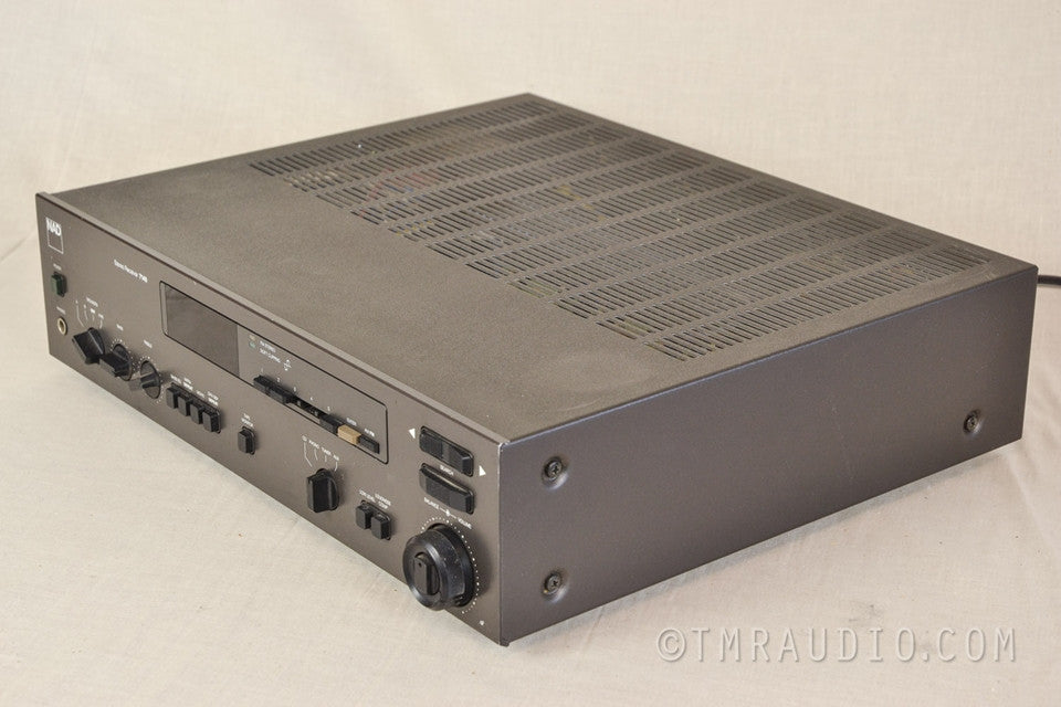 NAD 7140 Stereo Receiver