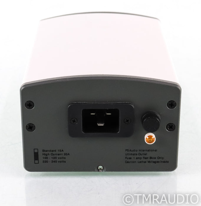 PS Audio Ultimate Outlet High Current AC Power Conditioner; HC 20A
