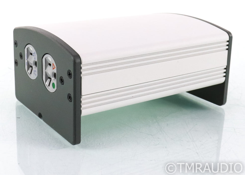 PS Audio Ultimate Outlet High Current AC Power Conditioner; HC 20A