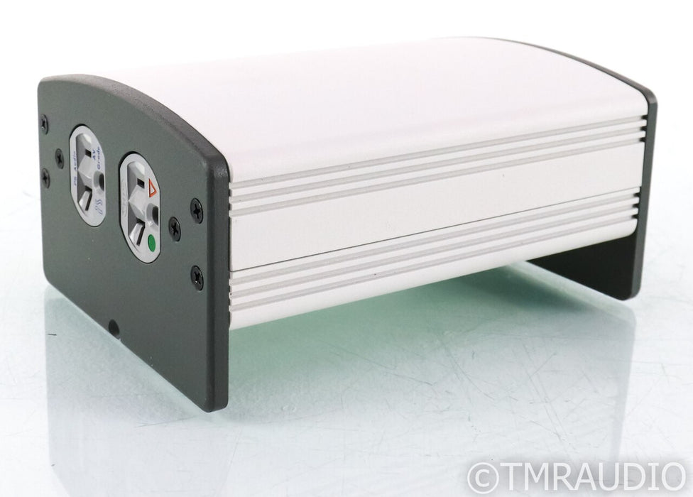 PS Audio Ultimate Outlet High Current AC Power Conditioner; HC 20A