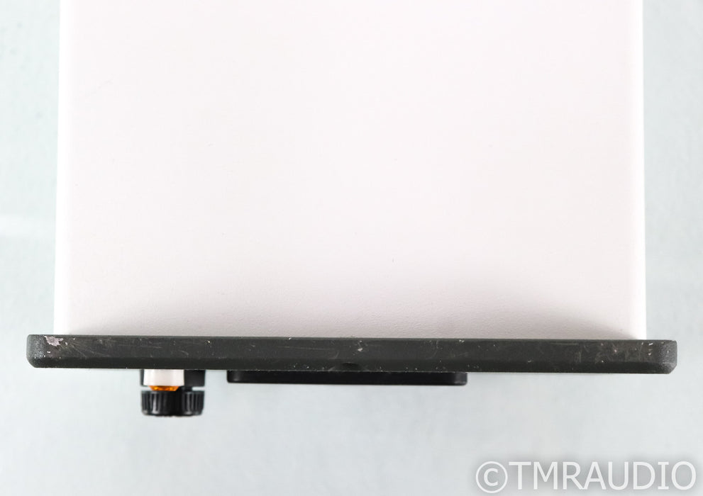 PS Audio Ultimate Outlet High Current AC Power Conditioner; HC 20A